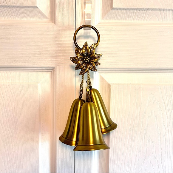 Christmas Brass Poinsettia And 3 Bells Decor - Picture 9 of 9